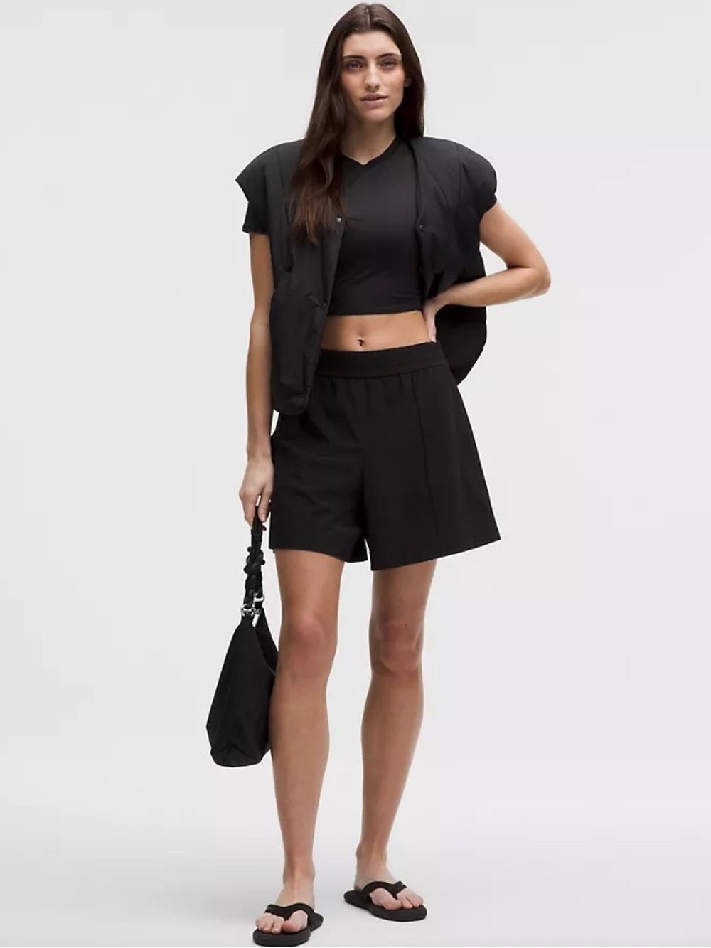 Mondetta Women's Black High-Rise Casual Bermuda Shorts